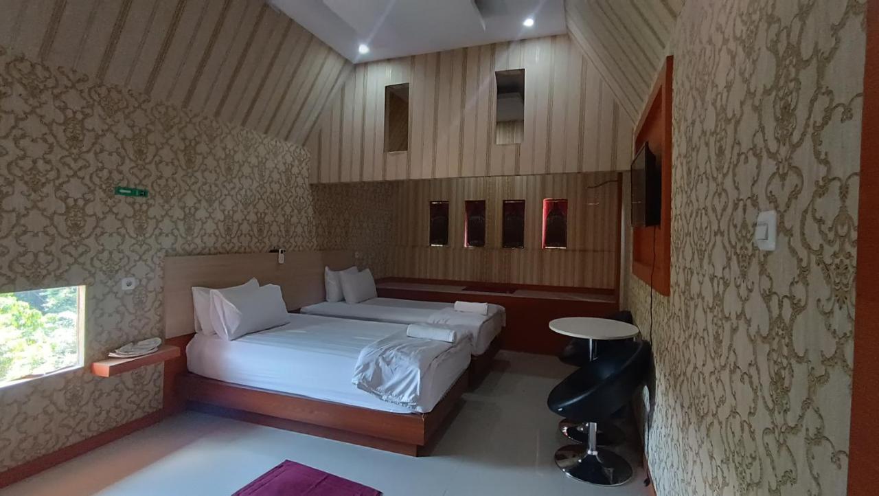 Hotel Manggasa 마칼레 외부 사진