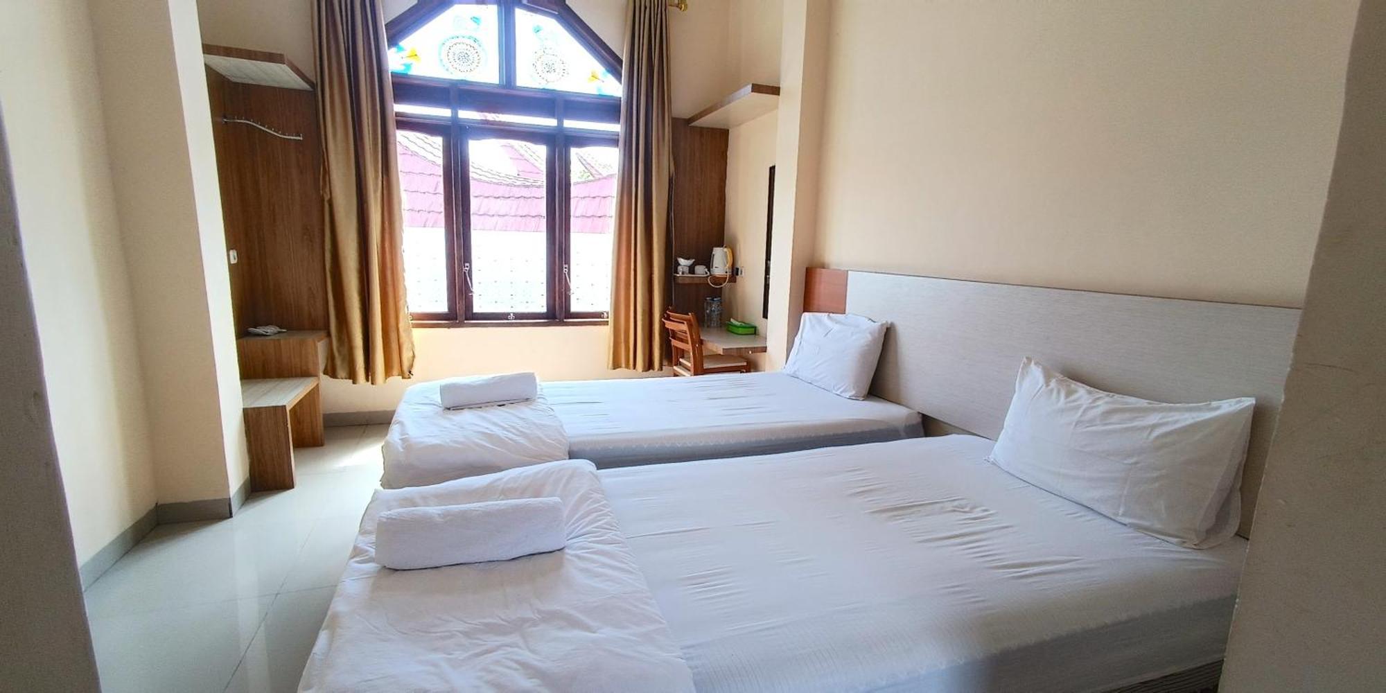 Hotel Manggasa 마칼레 외부 사진