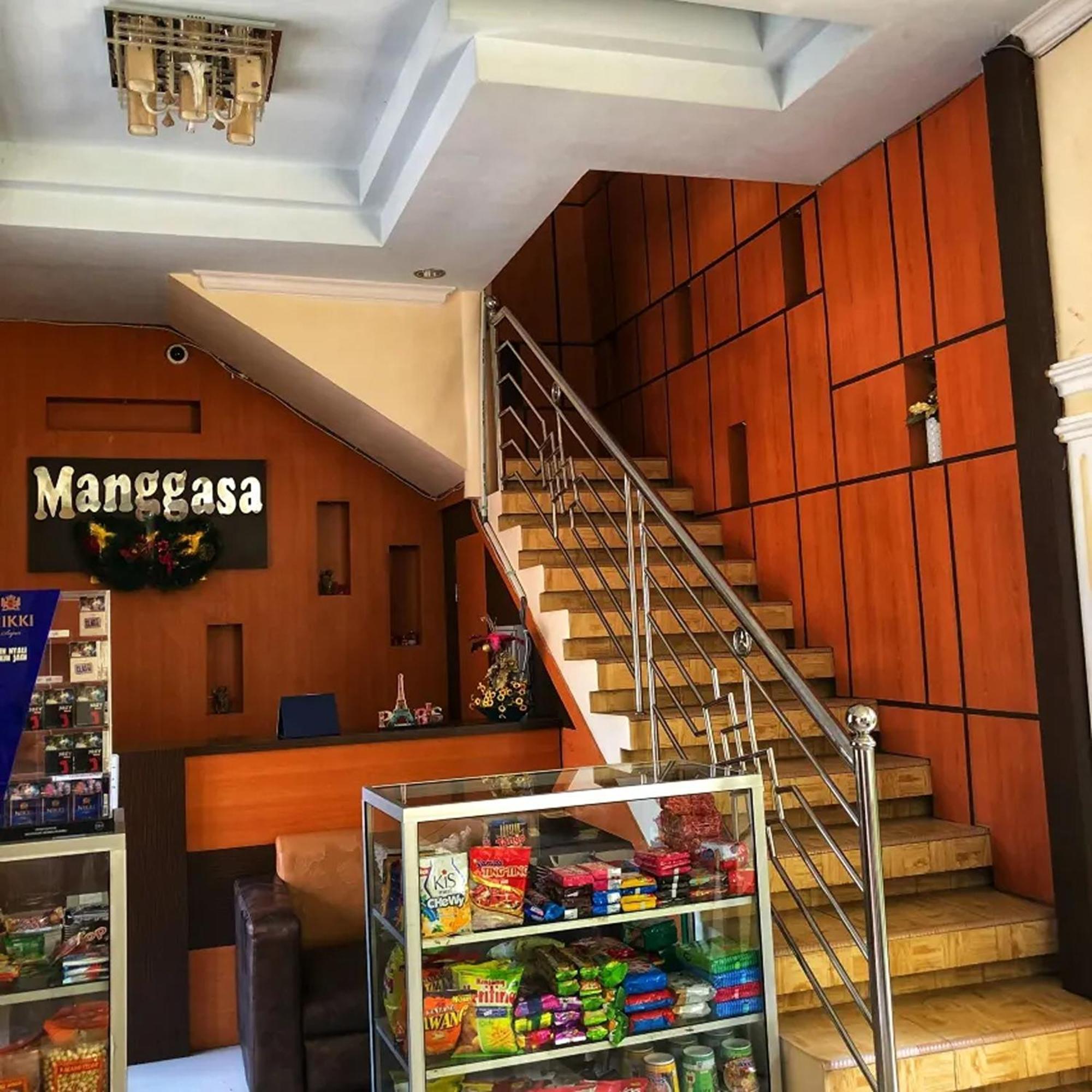Hotel Manggasa 마칼레 외부 사진