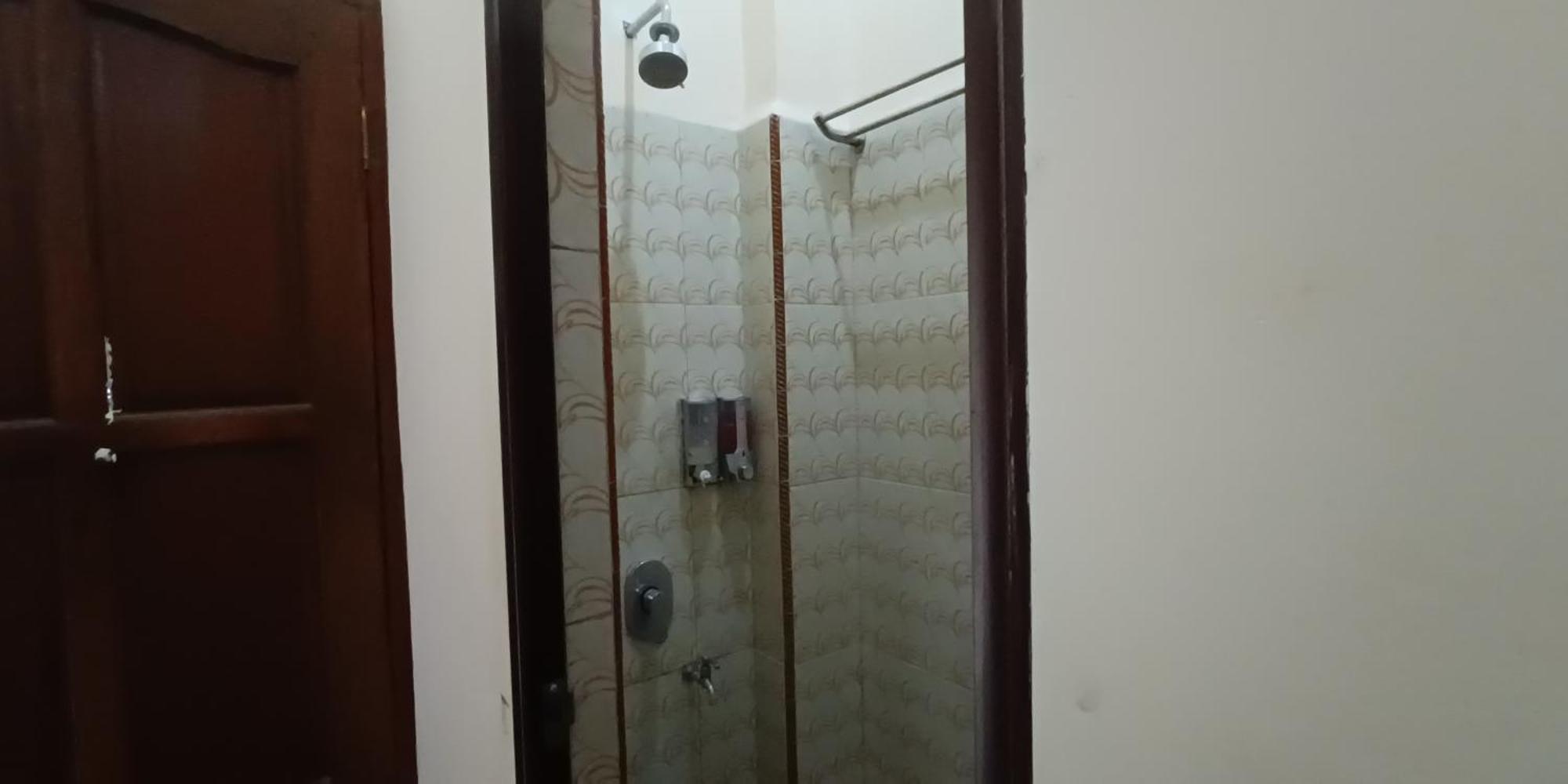 Hotel Manggasa 마칼레 외부 사진