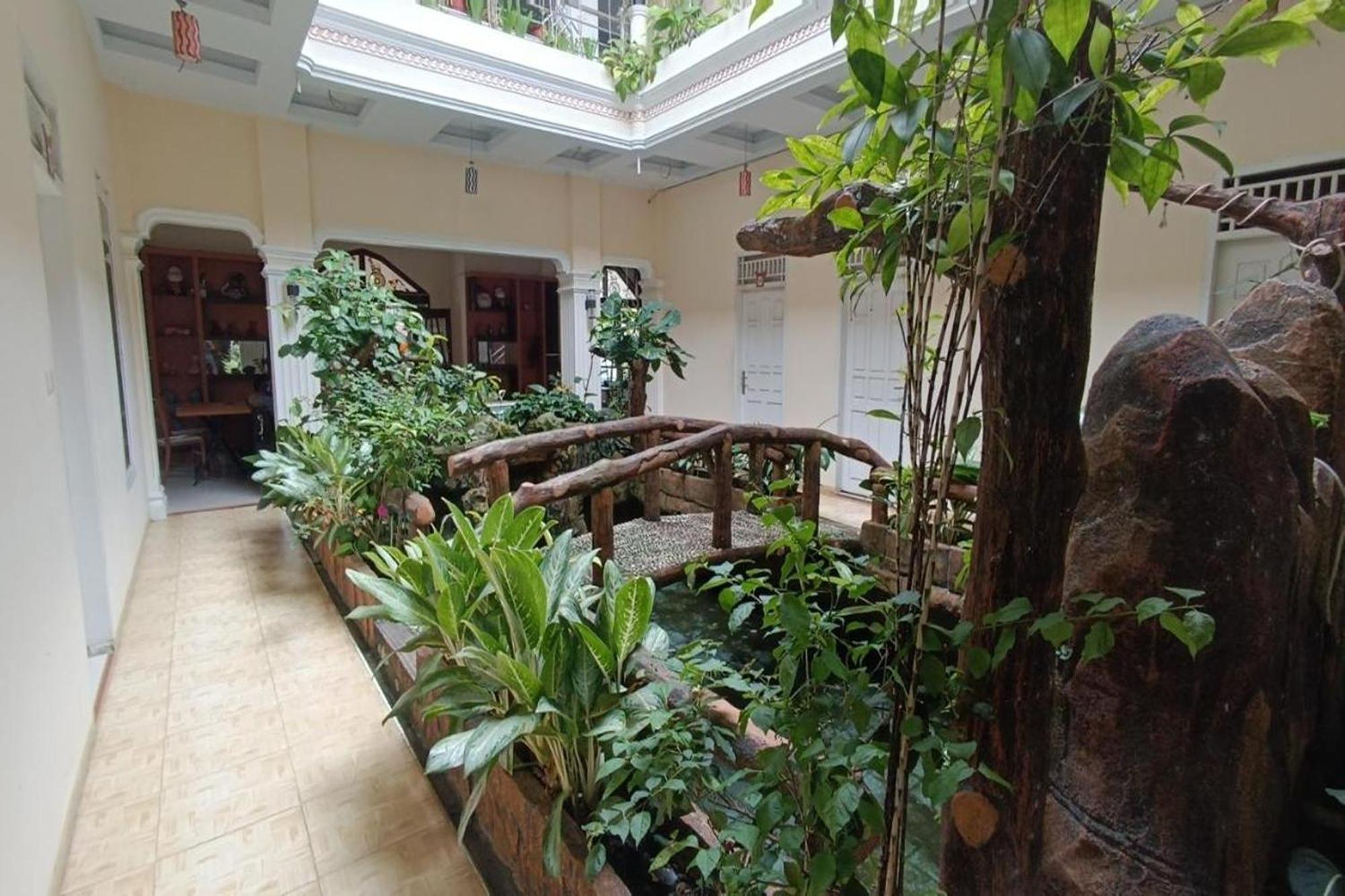 Hotel Manggasa 마칼레 외부 사진