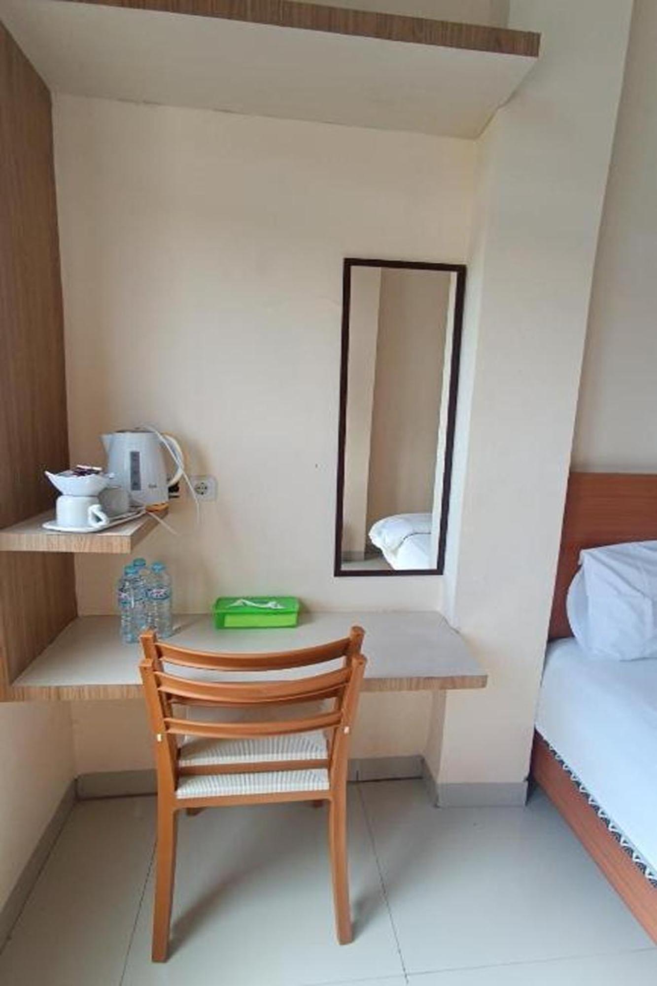 Hotel Manggasa 마칼레 외부 사진