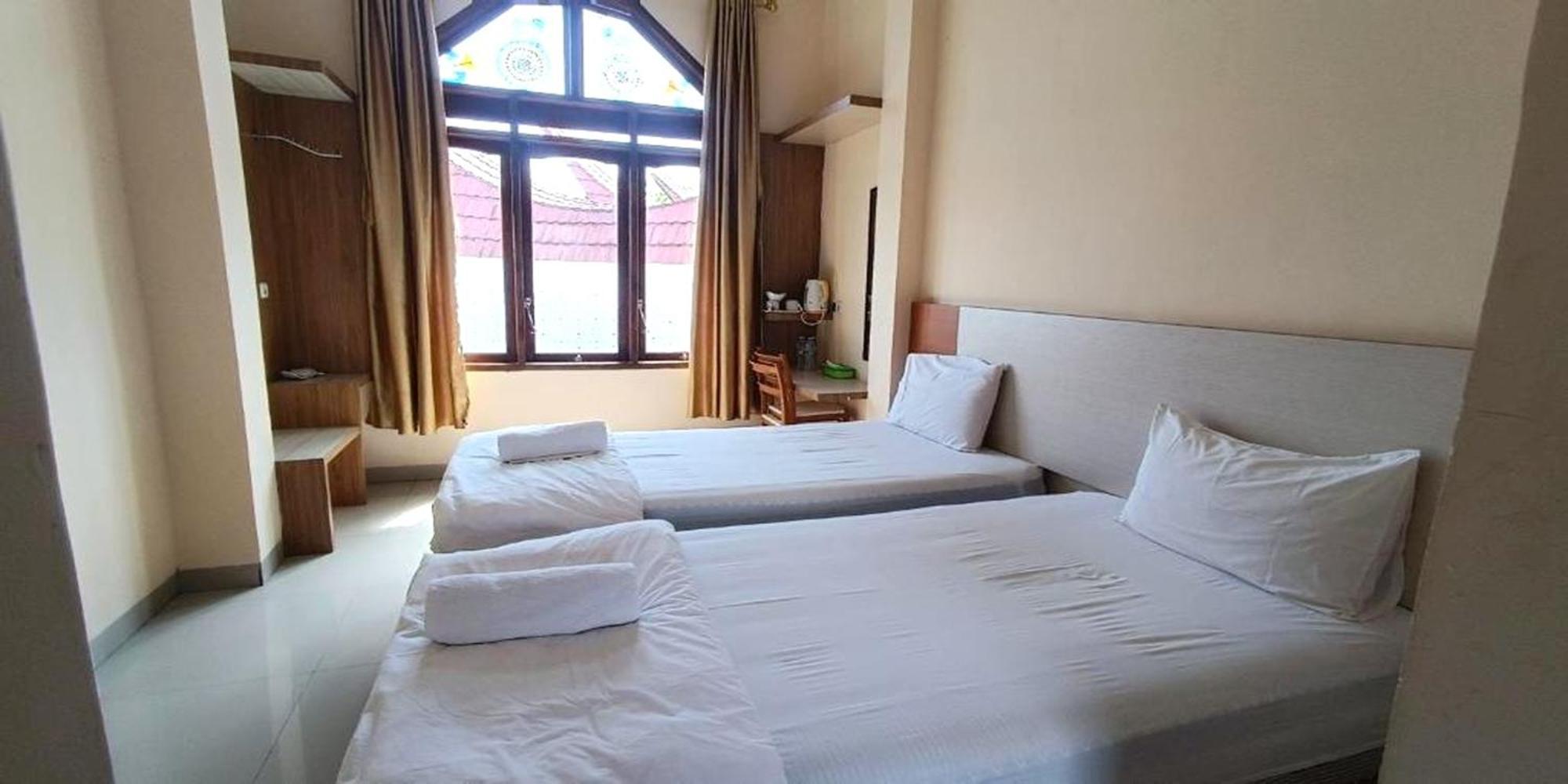 Hotel Manggasa 마칼레 외부 사진