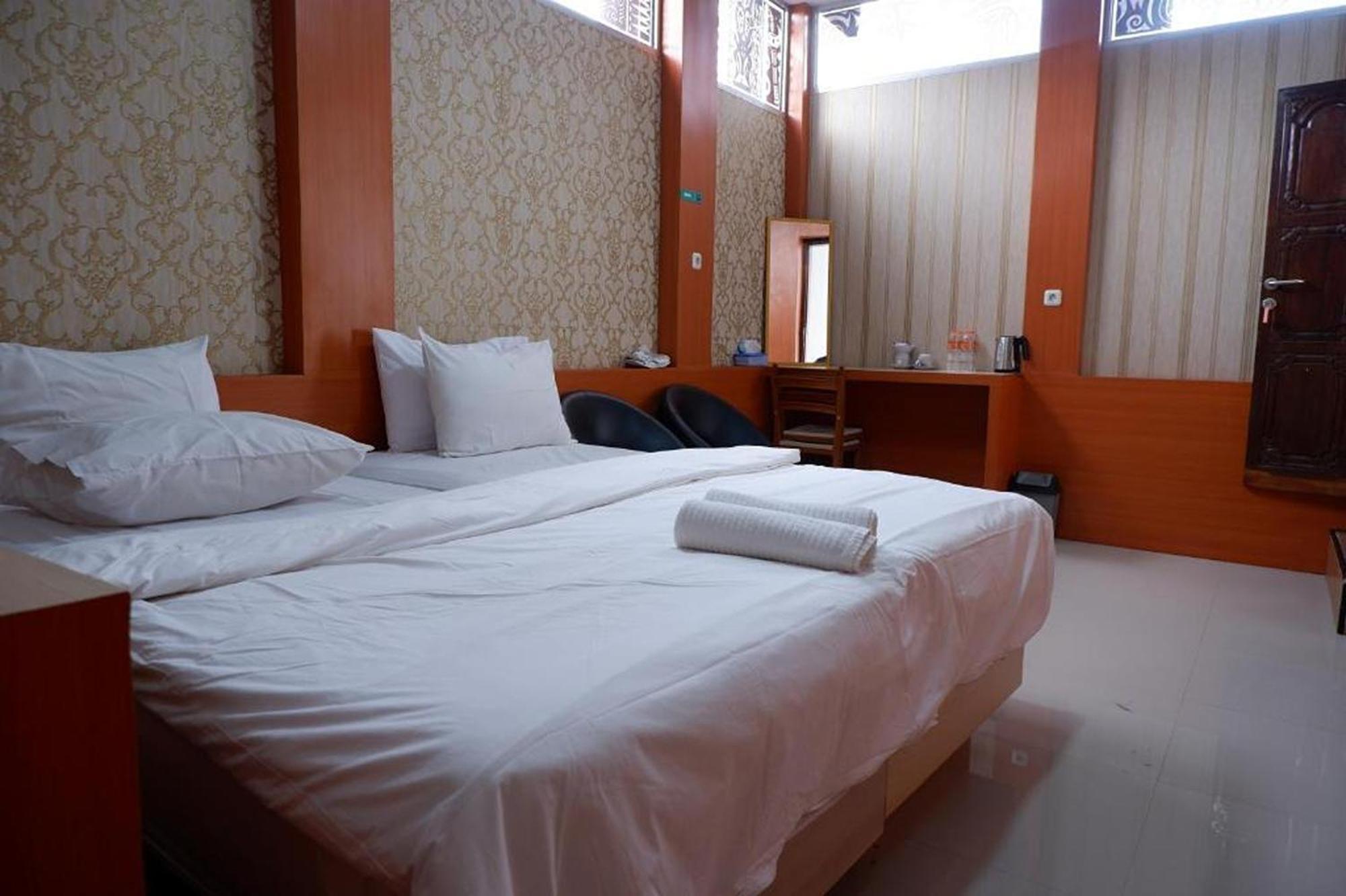 Hotel Manggasa 마칼레 외부 사진